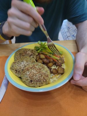 vegan bowl at El Bololó in Cartagena