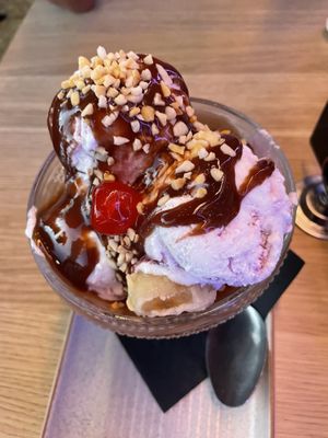 Sundae   at Lovechild Kitchen + Bar in Mermaid Beach