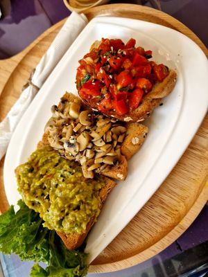 Trio Toast at Kali in Koh Phangan