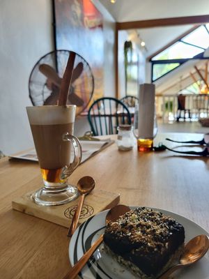 Kali Signature Latte (sweet and salty) + brownie at Kali in Koh Phangan