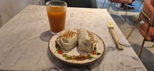  at BeBo Cold Press -  Passeig de Sant Joan Bosco in Barcelona