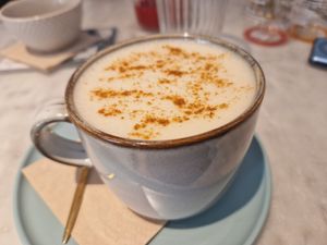 Chai amb llet de civada at BeBo Cold Press -  Passeig de Sant Joan Bosco in Barcelona