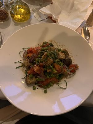 Seitan con Piselli e Asparagi  at Ristorante Lucia in Newport