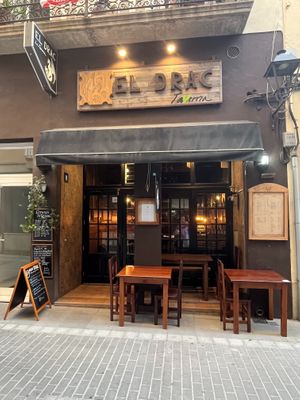 El Drac is a new addition on the vegetarian scene at San Feliu de Guixols. at El Drac al Cau del Llop in Girona