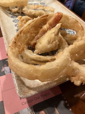 Tempura de verduras  at El Drac al Cau del Llop in Girona