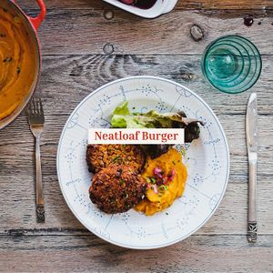 Plantaardige burgers geïnspireerd op gehaktbrood, gemaakt van linzen en rijst. Vegan en glutenvrij! at Solid Stash in Kortrijk