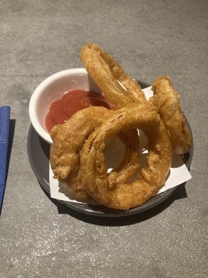 Onion rings  at Vegeater in Tokyo