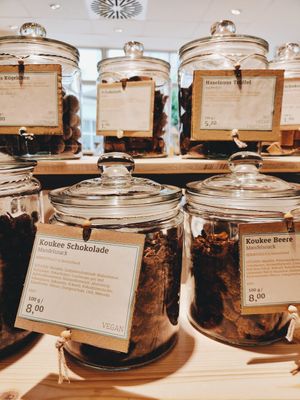 Sweet snacks at Foi Feines Unverpackt in Neustadt