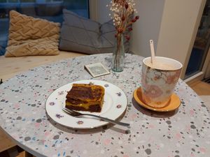 Hot cocoa with oat milk at Foi Feines Unverpackt in Neustadt