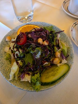 Salat (kam einfach so) at Himalaya in Neustadt