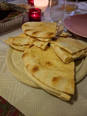 Flatbread for main course at Owaisvega in Wijchen