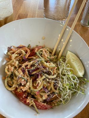 raw pad thaiiiiiii😋😋😮‍💨 at Living Kitchen - South End in Charlotte