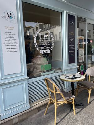  at Les Frères Blavette in Paris