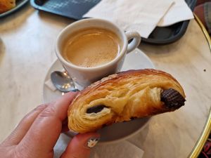  at Les Frères Blavette in Paris