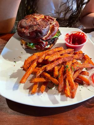 Smroomn at Purple Thai in New York City