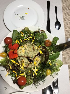 “Tuna" salad  at El Invernadero in Fuerteventura