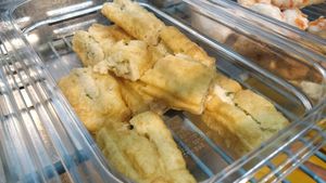 You jia kuey at Say Green 绿素 in East Singapore