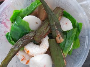 Yong tau foo at Say Green 绿素 in East Singapore