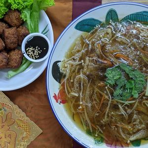 Bamboo Pith Thick Soup at Say Green 绿素 in East Singapore