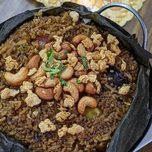 Eight Treasure Rice at Say Green 绿素 in East Singapore