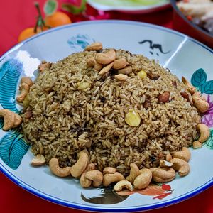 CNY 2023 Abundance Set Meal: Eight Treasure Fragrant Rice at Say Green 绿素 in East Singapore