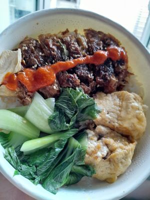 Roasted chicken" rice at Say Green 绿素 in East Singapore