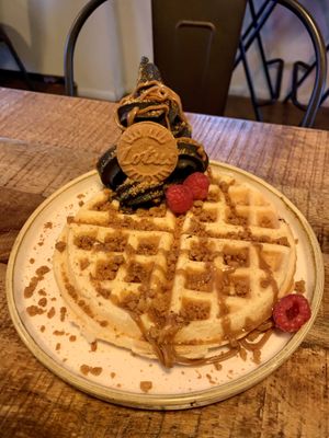 Vegan waffle & ice cream at Fabbro in Reigate