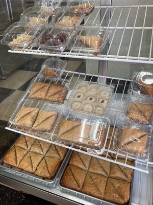 Dessert Cooler at Little Damascus in Niles