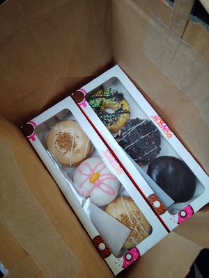 Ready for take-out at Dunkin' in Eindhoven