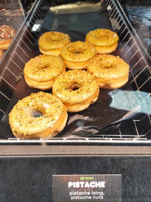 Pistachio at Dunkin' - Markthal in Rotterdam