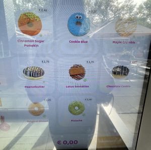 Vegan options at Dunkin' in Tilburg