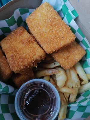 Crispy bites at Be Life Burgers - Cloud Kitchen in San Luis Potosi