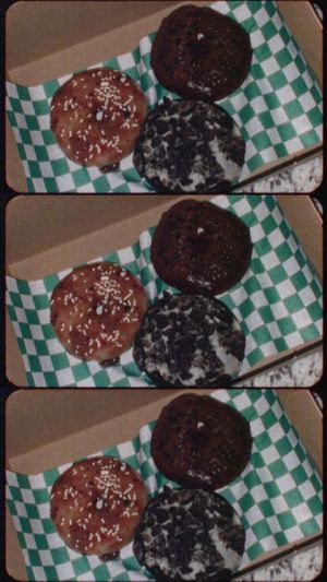 También cuentan con postres como donas y galletas veganas súper deli  at Be Life Burgers - Cloud Kitchen in San Luis Potosi