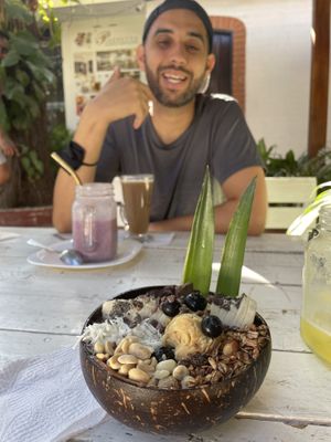 Smoothie & Smoothie Bowl! #Veganuary at Elixir Spot in Puerto Vallarta