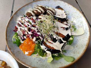 Bowl to heaven (friday food Partner) at Coworking Lounge Tessinerplatz - Coffee Shop in Zurich