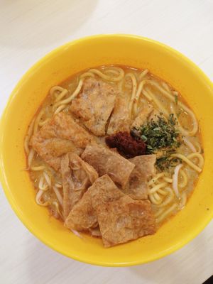 Laksa at Makan Vegan 斋这里 - Bukit Batok in West Singapore