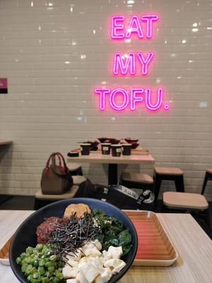 Eat my tofu at Ah Lock & Co in Central Singapore