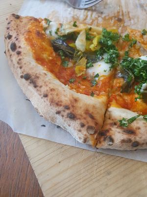 Pizza vegan at Far i hatten in Malmo