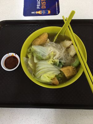 Decent size and nice sauce at Vegetarian 斋 - Boon Keng in Central Singapore