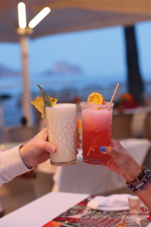 CÓCTELES at El Rey in Altea