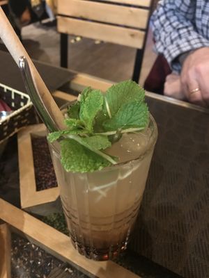 homemade limo at BOA Asia Vegan in Lueneburg