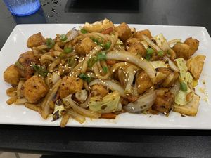 Hot noods, with crispy tofu at ANJU in St Petersburg