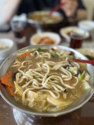 Braised noodles with egg  at Huì Lái SùShí 慧萊素食 in Hualien