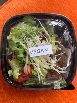 Oriental salad at 3Roses in Ljubljana