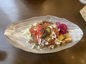 Chikin over rice at Rotton 六屯 in Chatan