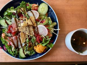 Vegan breakfast salad at Rotton 六屯 in Chatan