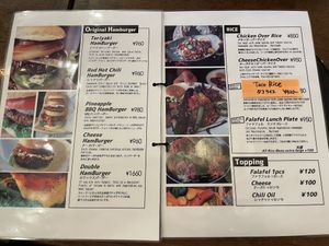 🍔 and 🍛! 🌱😋  at Rotton 六屯 in Chatan