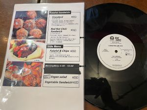 🥪🌱🎶  at Rotton 六屯 in Chatan