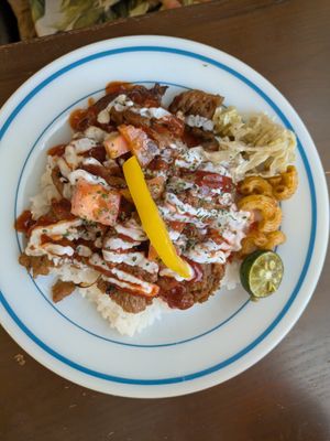 Chikin over rice at Rotton 六屯 in Chatan