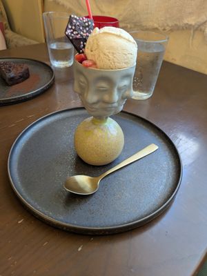 Rotton Ice cream at Rotton 六屯 in Chatan